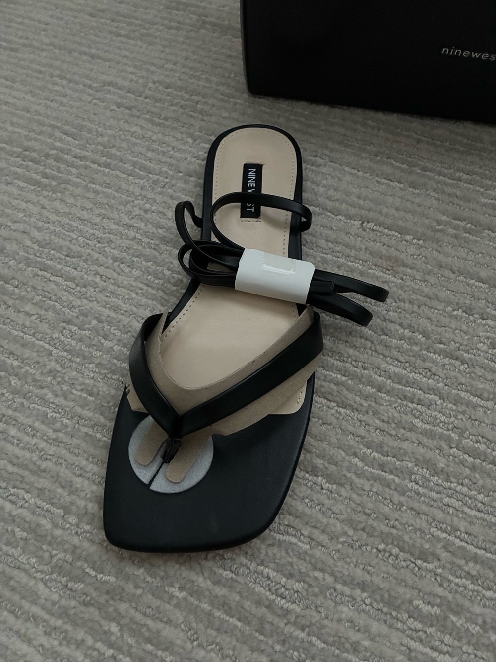 Nine West Black Strappy Toe-Loop Square Sandal